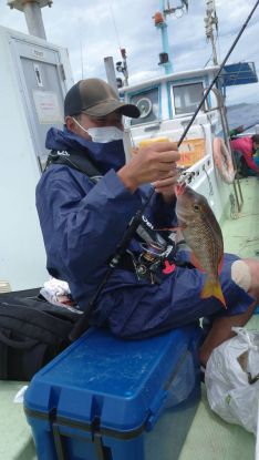 さつき丸 沖縄 馬天港 つりー さつき丸 沖縄 馬天港 つりー