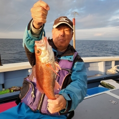 鈴竹丸 静岡 沼津港 つりー