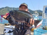 山本さんの磯釣りでの釣果です。
